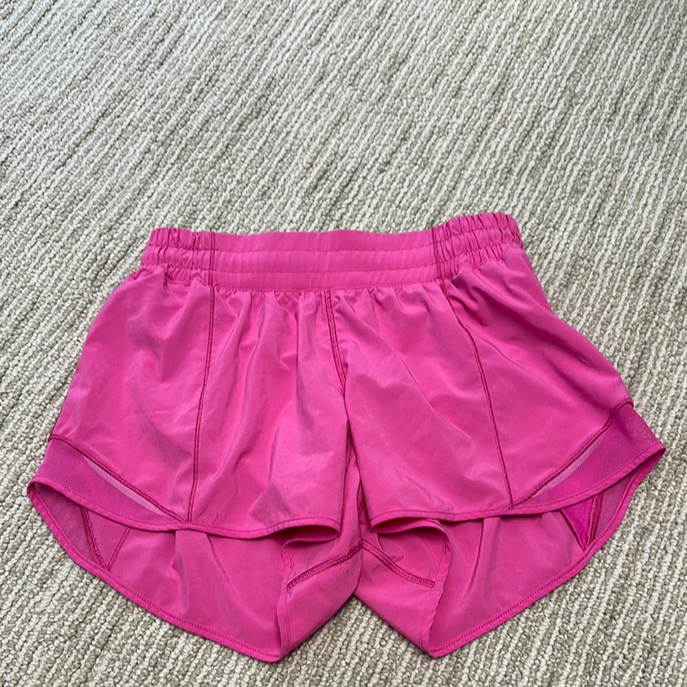 Lululemon women’s shorts